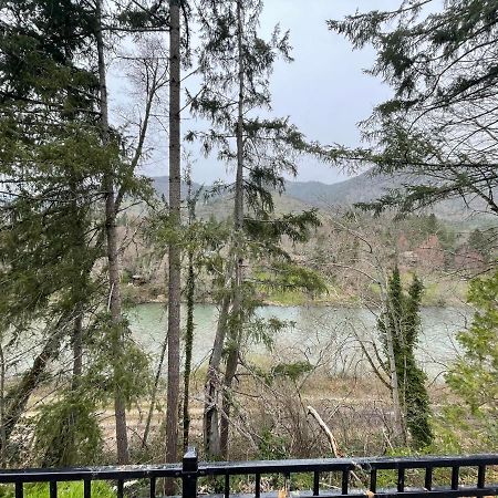 The River House Grants Pass Exterior photo
